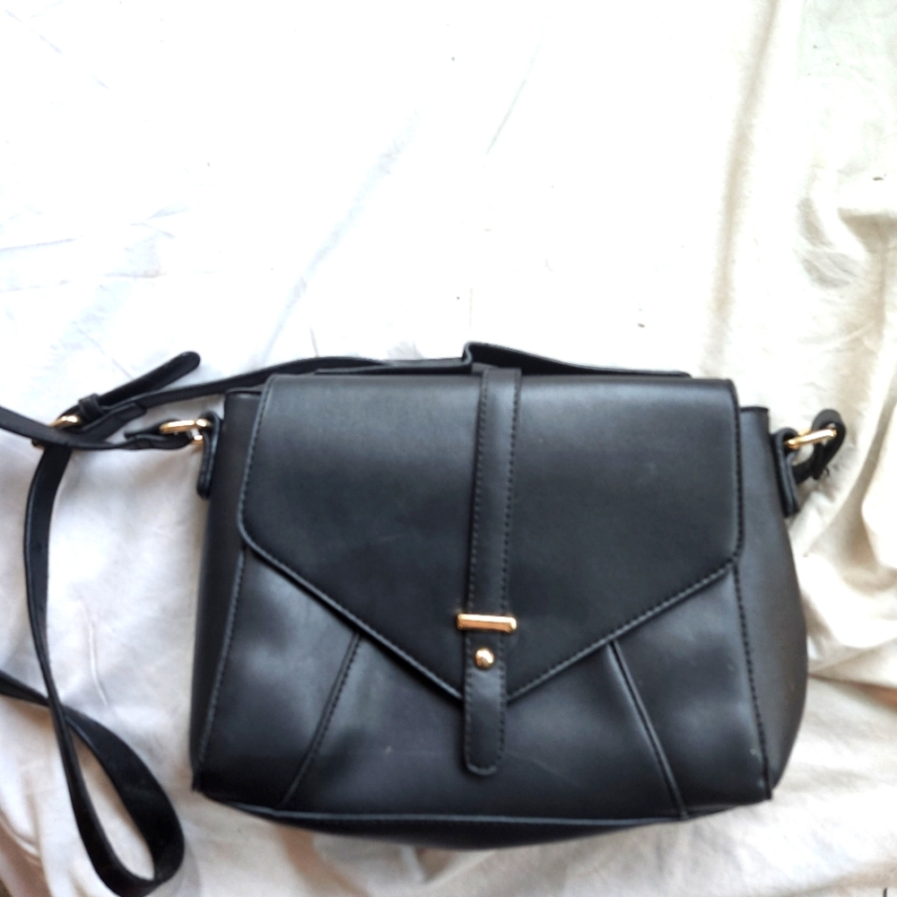 Large black purse new condition